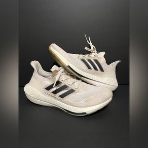 adidas Ultraboost 21 PrimeBlue Running Shoes FY0838 Women's Size 8 White Black